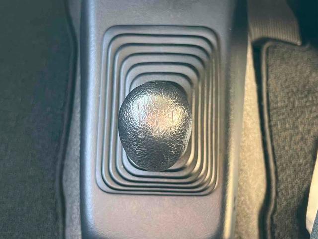 ���i�����ގ��ɕK�����삷�郌�o�[�ł��B����̂��₷�����̂ɂȂ��Ă��܂��B���Ј�x�̊����Ă��������B