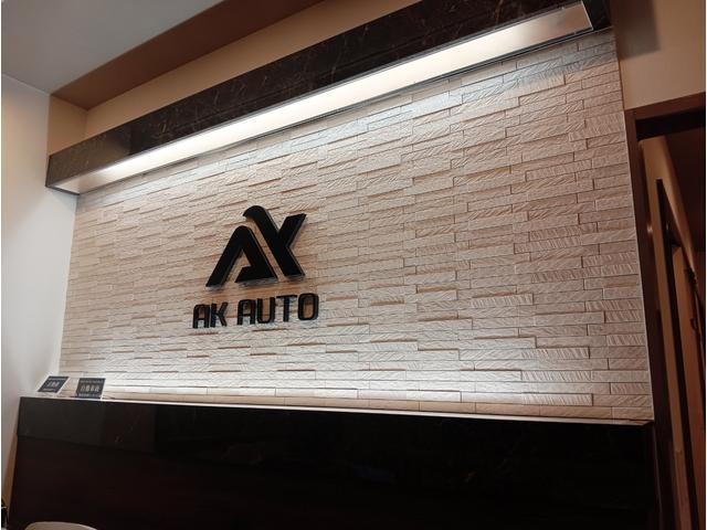 スペーシアカスタム ＸＳリミテッド　地デジＴＶナビ／Ｂｌｕｅｔｏｏｔｈオーディオ／Ｗパワスラドア／オートＨＩＤライト／オートエアコン／スマートキー／Ｐスタート／ステアリングリモコン／シートヒーター／アイドリングストップ／レーダーブレーキ（36枚目）