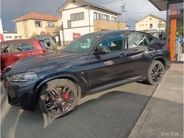 ���[�ԑO�ɂ͑S�ԃG���W���I�C���������܂񂾓_���E�������s���܂��B�����ۏ؂����Ă��܂��̂Ŕ[�Ԍ�̃A�t�^�[�P�A���`�j�I�[�g�ɂ��C�����������I