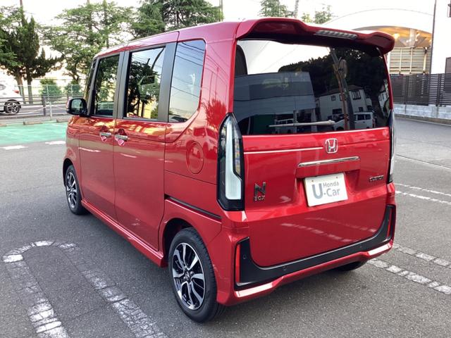 Ｎ－ＢＯＸカスタム コーディネートスタイル　スライドドア　クリアランスソナー　アダプティブクルーズコントロール　衝突被害軽減システム　ＬＥＤヘッドランプ　アイドリングストップ　ベンチシート　ＣＶＴ　キーレス　盗難防止システム　ＡＢＳ　ＥＳＣ（9枚目）