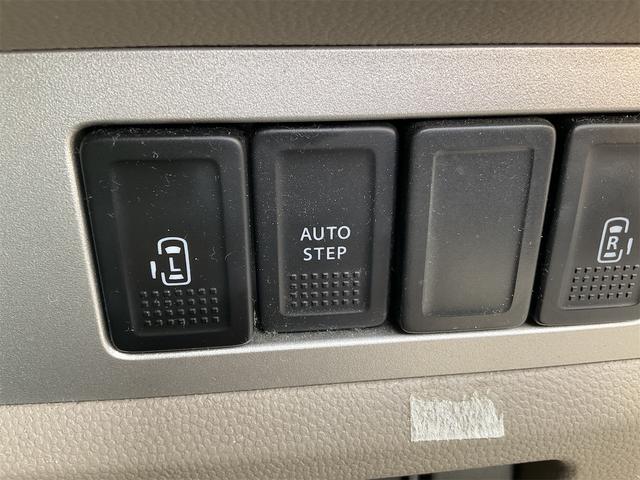 エブリイワゴン ＰＺターボスペシャル　バックカメラ　両側電動スライドドア　ナビ　ＨＩＤ　キーレスエントリー　電動格納ミラー　ＡＴ　盗難防止システム　ＡＢＳ　アルミホイール　　　社外　サスペンション　社外マフラー社外シートカバー（6枚目）