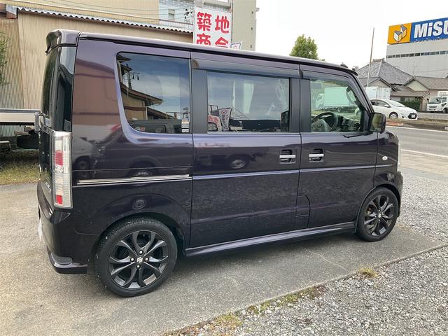 エブリイワゴン ＰＺターボスペシャル　バックカメラ　両側電動スライドドア　ナビ　ＨＩＤ　キーレスエントリー　電動格納ミラー　ＡＴ　盗難防止システム　ＡＢＳ　アルミホイール　　　社外　サスペンション　社外マフラー社外シートカバー（12枚目）