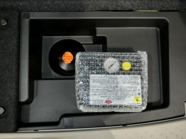 シエンタ ハイブリッドX ハイブリッド ワンオーナー 衝突被害軽減システム 横滑り防止機能 ABS エアバッグ 盗難防止装置 バックカメラ ETC ドラレコ ミュージックプレイヤー接続可 CD キーレス フル装備 オートマ(18枚目)