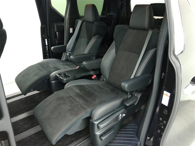 アルファード ２．５Ｓ　タイプゴールド　ワンオーナー　安全装備　衝突被害軽減システム　横滑り防止機能　ＡＢＳ　エアバッグ　オートクルーズコントロール　盗難防止装置　ＴＶ　バックカメラ　ＥＴＣ　ドラレコ　ミュージックプレイヤー接続可　ＣＤ（15枚目）