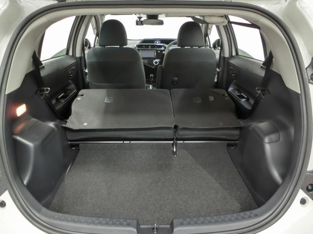 アクア Ｓスタイルブラック　ハイブリッド　衝突被害軽減システム　横滑り防止機能　ＡＢＳ　エアバッグ　盗難防止装置　バックカメラ　ＥＴＣ　ドラレコ　ミュージックプレイヤー接続可　ＣＤ　スマートキー　キーレス　フル装備　オートマ（15枚目）