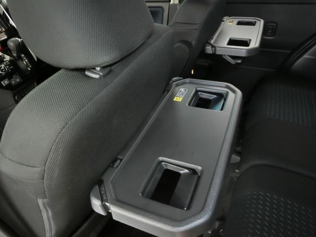 ルーミー カスタムＧ　ワンオーナー　衝突被害軽減システム　横滑り防止機能　ＡＢＳ　エアバッグ　オートクルーズコントロール　盗難防止装置　アイドリングストップ　バックカメラ　ＥＴＣ　ドラレコ　ミュージックプレイヤー接続可（17枚目）