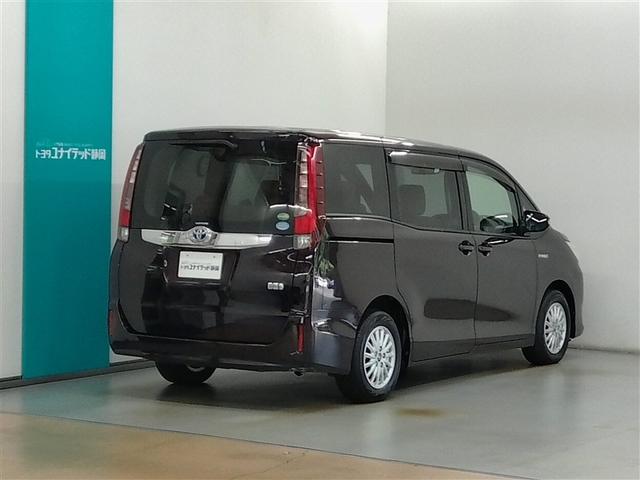 ノア ハイブリッドG ハイブリッド ワンオーナー 横滑り防止機能 ABS エアバッグ オートクルーズコントロール 盗難防止装置 バックカメラ ETC ミュージックプレイヤー接続可 CD スマートキー キーレス フル装備(2枚目)