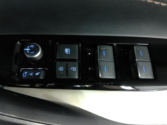 カローラツーリング ハイブリッド ダブルバイビー ハイブリッド 安全装備 衝突被害軽減システム 横滑り防止機能 ABS エアバッグ オートクルーズコントロール 盗難防止装置 ナビ バックカメラ ETC ドラレコ ミュージックプレイヤー接続可 キーレス(33枚目)