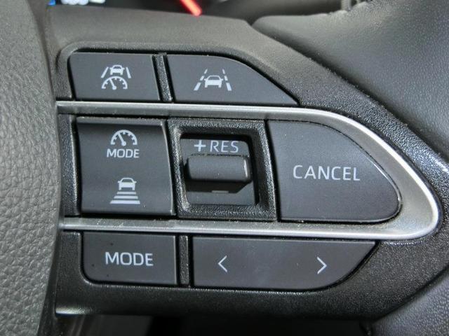 ヴォクシー Ｓ－Ｚ　ワンオーナー　安全装備　衝突被害軽減システム　横滑り防止機能　ＡＢＳ　エアバッグ　オートクルーズコントロール　盗難防止装置　バックカメラ　後席モニター　ＥＴＣ　ミュージックプレイヤー接続可　ＣＤ（15枚目）