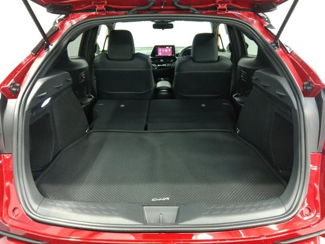 C-HR S GRスポーツ ハイブリッド ワンオーナー 安全装備 衝突被害軽減システム 横滑り防止機能 ABS エアバッグ オートクルーズコントロール 盗難防止装置 ナビ バックカメラ ETC ミュージックプレイヤー接続可(19枚目)