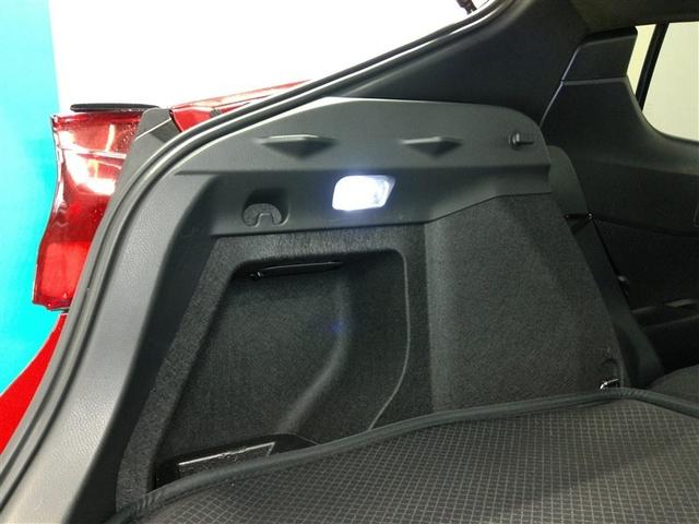 C-HR S GRスポーツ ハイブリッド ワンオーナー 安全装備 衝突被害軽減システム 横滑り防止機能 ABS エアバッグ オートクルーズコントロール 盗難防止装置 ナビ バックカメラ ETC ミュージックプレイヤー接続可(20枚目)