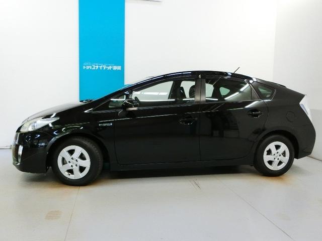 プリウス Ｓ　ハイブリッド　ワンオーナー　安全装備　横滑り防止機能　ＡＢＳ　エアバッグ　盗難防止装置　バックカメラ　ＥＴＣ　ドラレコ　ミュージックプレイヤー接続可　ＣＤ　スマートキー　キーレス　フル装備　オートマ（22枚目）