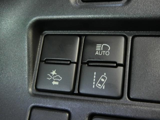 ノア Si ダブルバイビーII ワンオーナー 衝突被害軽減システム 横滑り防止機能 ABS エアバッグ オートクルーズコントロール 盗難防止装置 アイドリングストップ バックカメラ 後席モニター ETC ドラレコ CD スマートキー(26枚目)