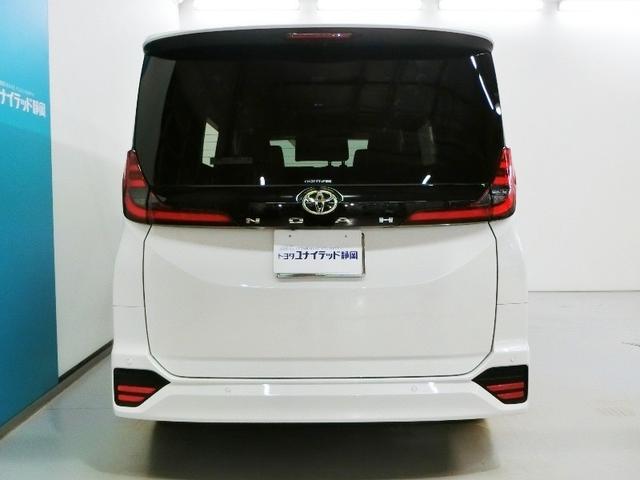 ノア Ｓ－Ｚ　ワンオーナー　安全装備　衝突被害軽減システム　横滑り防止機能　ＡＢＳ　エアバッグ　オートクルーズコントロール　盗難防止装置　バックカメラ　後席モニター　ＥＴＣ　ミュージックプレイヤー接続可　ＣＤ（6枚目）