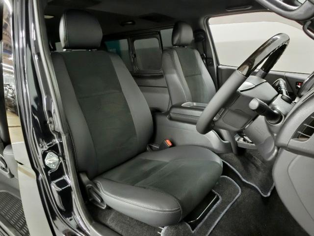 ハイエースバン スーパーＧＬ　ダークプライムＩＩ　ワンオーナー　４ＷＤ　衝突被害軽減システム　横滑り防止機能　ＡＢＳ　エアバッグ　盗難防止装置　バックカメラ　ＥＴＣ　ミュージックプレイヤー接続可　ＣＤ　スマートキー　キーレス　フル装備　Ｗエアコン（8枚目）