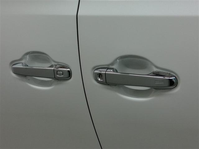 アルファードハイブリッド エグゼクティブラウンジＳ　ハイブリッド　ワンオーナー　４ＷＤ　革シート　電動シート　安全装備　衝突被害軽減システム　横滑り防止機能　ＡＢＳ　エアバッグ　オートクルーズコントロール　盗難防止装置　バックカメラ　後席モニター　ＣＤ（7枚目）