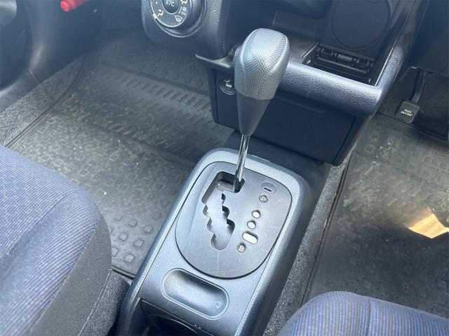 サクシード Ｕ　ドライブレコーダー　ＥＴＣ　バックカメラ　ナビ　クリアランスソナー　　ＣＶＴ　エアコン　運転席エアバッグ　助手席エアバッグ（6枚目）
