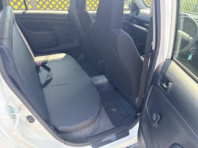 サクシード Ｕ　ドライブレコーダー　ＥＴＣ　バックカメラ　ナビ　クリアランスソナー　　ＣＶＴ　エアコン　運転席エアバッグ　助手席エアバッグ（8枚目）