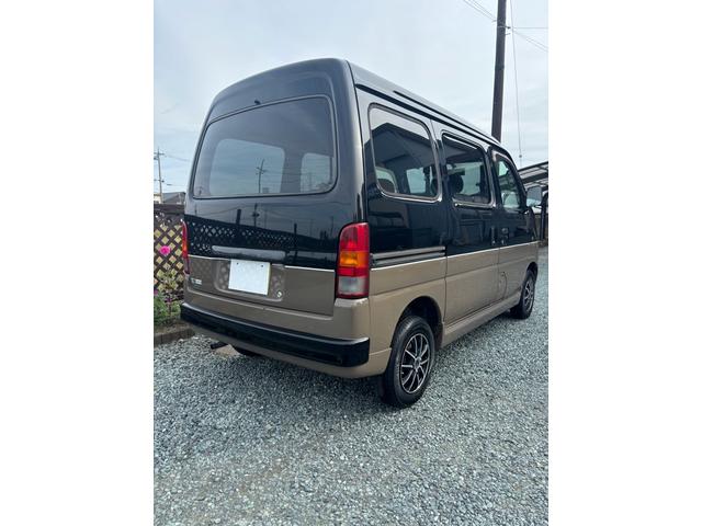 エブリイ PA ツートンカラー オートマ ナビ 社外ステアリング 社外12インチアルミホイール エアコン パワステ 軽箱バン(8枚目)