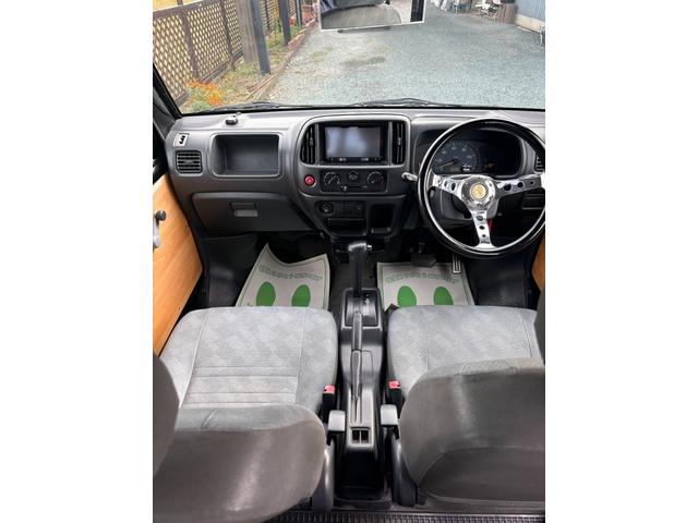 エブリイ PA ツートンカラー オートマ ナビ 社外ステアリング 社外12インチアルミホイール エアコン パワステ 軽箱バン(11枚目)