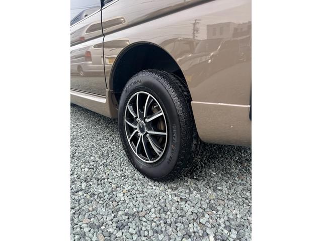 エブリイ PA ツートンカラー オートマ ナビ 社外ステアリング 社外12インチアルミホイール エアコン パワステ 軽箱バン(20枚目)