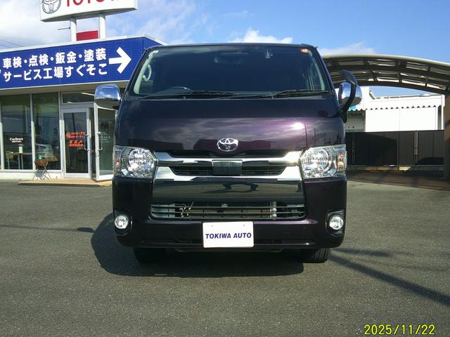 ハイエースバン スーパーＧＬ　ダークプライム　ワンオーナー　特別仕様車ダークプライム　両側パワードア　衝突軽減装置　エアコン　パワステ　インテチキースタート　ＳＤフルセグナビ　Ｂｌｕｅｔｏｏｔｈ接続　ドライブレコーダー　ＥＴＣ　社外リボンタイヤ（2枚目）