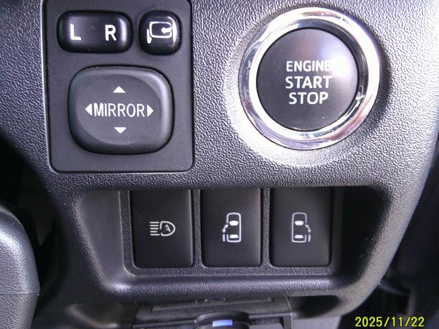 ハイエースバン スーパーＧＬ　ダークプライム　ワンオーナー　特別仕様車ダークプライム　両側パワードア　衝突軽減装置　エアコン　パワステ　インテチキースタート　ＳＤフルセグナビ　Ｂｌｕｅｔｏｏｔｈ接続　ドライブレコーダー　ＥＴＣ　社外リボンタイヤ（20枚目）