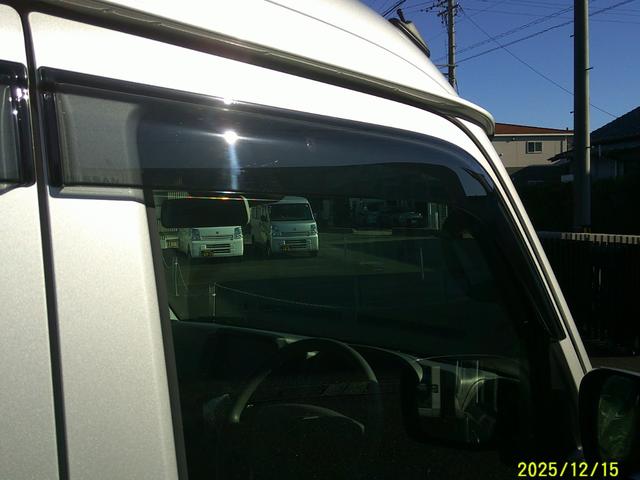 クリッパーバン GX エアコン パワステ パワーウインドフロントリア LEDライト 運転席シートヒーター ルーフコンソール アイドリングストップ プッシュスタート インテリキー スズキセーフティサポート リアヒーター(22枚目)