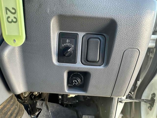 キャンター ＤＸ　ＭＴ　後輪ダブル　ＥＴＣ　エアコン　パワーウィンドウ　運転席エアバッグ（33枚目）