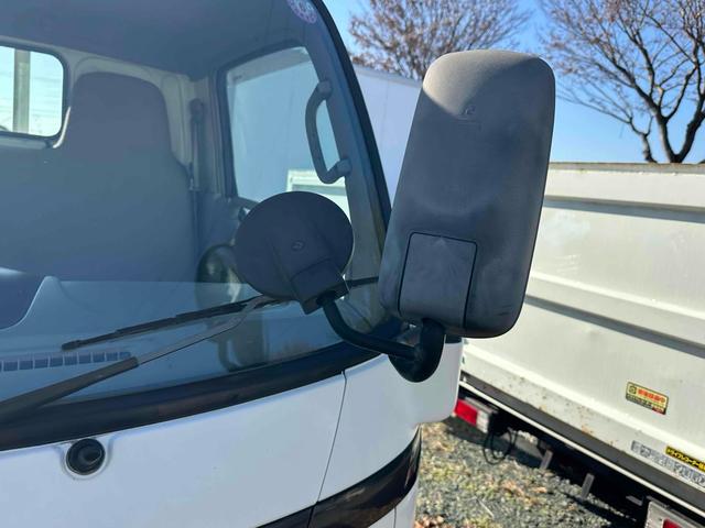 デュトロ 　ＡＴ　後輪ダブル　ＥＴＣ　エアコン　パワーウィンドウ　ＣＤ（17枚目）