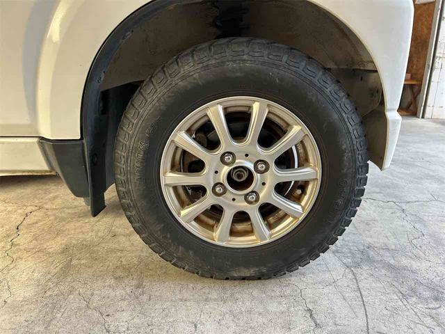 キャリイトラック 　４ＷＤ　ＭＴ　アルミホイール　エアコン（23枚目）