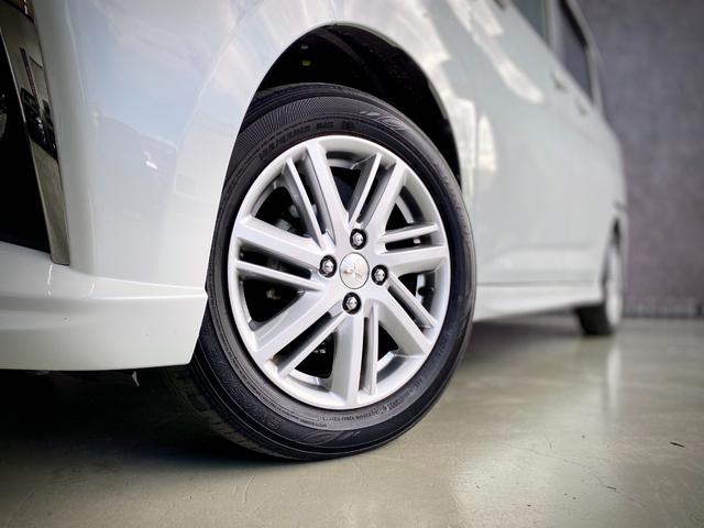 デリカＤ：２ ハイブリッドＭＺ　全方位カメラ付ナビパッケージ　ドライブレコーダー　全周囲カメラ　ＴＶ　クリアランスソナー　オートクルーズコントロール　レーンアシスト　衝突被害軽減システム　両側電動スライドドア　ＬＥＤヘッドランプ　スマートキー（19枚目）