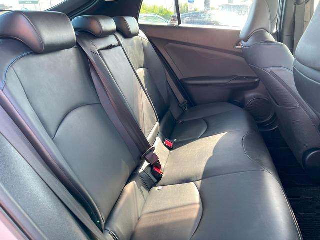 プリウス Aツーリングセレクション モデリスタエアロ ドライブレコーダー シートヒーター オートクルーズコントロール パークアシスト 衝突被害軽減システム アルミホイール オートマチックハイビーム LEDヘッドランプ CVT(23枚目)