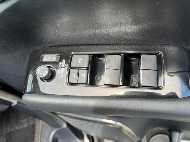 アルファード 2.5S Cパッケージ MODELISTAフルエアロ クリアランスソナー オートクルーズコントロール レーンアシスト 両側電動スライドドア LEDヘッドランプ サンルーフ 電動リアゲート スマートキー(19枚目)