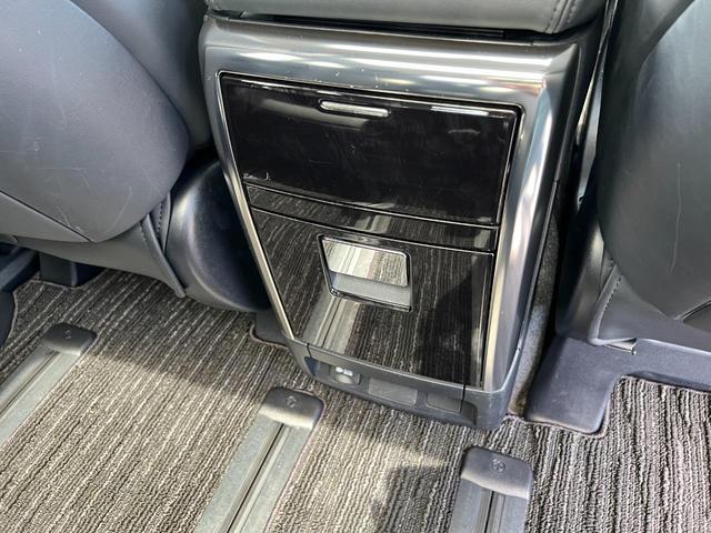 アルファード 2.5S Cパッケージ MODELISTAフルエアロ クリアランスソナー オートクルーズコントロール レーンアシスト 両側電動スライドドア LEDヘッドランプ サンルーフ 電動リアゲート スマートキー(27枚目)