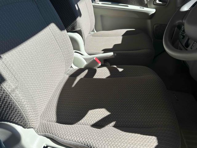 エブリイ ジョイン　ＡＴ　衝突被害軽減システム　クリアランスソナー　レーンアシスト　ドライブレコーダー　ナビ　ＴＶ　両側スライドドア　キーレスエントリー　電動格納ミラー　盗難防止システム　ＡＢＳ　ＥＳＣ　エアコン（26枚目）