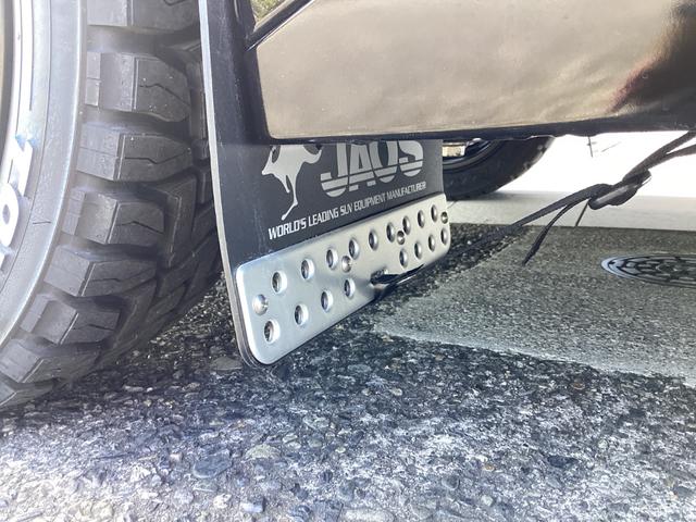 デリカミニ T プレミアム 当社オリジナルカスタム車 10型Mナビ メティオサウンドシステム装着 JAOSマッドガード フロントガードバー NITROPOWERアルミホイール TOYOオープンカントリー 全周囲カメラ(63枚目)