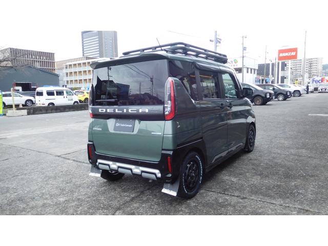 デリカミニ Ｔ　プレミアム　当社オリジナルカスタム車　ＦガードバーＤＡＮＳＨＡＱ　ルーフラックＢＵＳＴＥＲＳｍｉｎｉ　ＴＯＹＯオープンカントリー　１０．１型メモリーナビ　全周囲カメラ　ＥＴＣ　両側電動スライドドア　ターボ（8枚目）