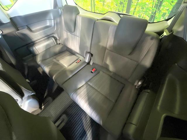 フリード Ｇ・ホンダセンシング　フリップダウン　両側電動ドア　純正ナビ　バックカメラ　衝突被害軽減　レーダークルーズ　禁煙車　コーナーセンサー　スマートキー　ＬＥＤヘッド　ＥＴＣ　車線逸脱警報　オートライト　オートエアコン（53枚目）