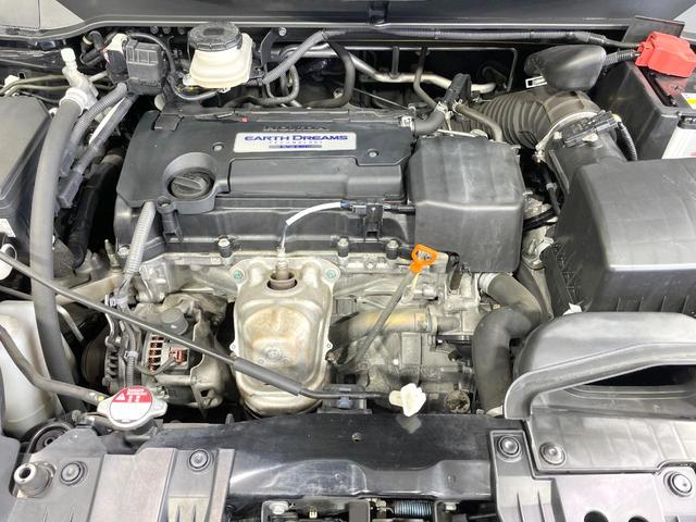 オデッセイ アブソルート・Ｘホンダセンシングアドバンスドパッケジ　純正ナビ　両側電動ドア　全周囲カメラ　衝突被害軽減　レーダークルーズ　禁煙車　パワーシート　ＬＥＤヘッド　スマートキー　ＥＴＣ　純正１８インチアルミ　車線逸脱警報　オートライト　オートエアコン（20枚目）