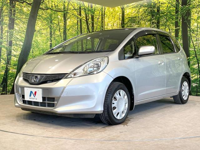 フィット 13G 禁煙車 ワンオーナー CDオーディオ 電動格納ミラー キーレス プライバシーガラス ドアバイザー 盗難防止装置(23枚目)
