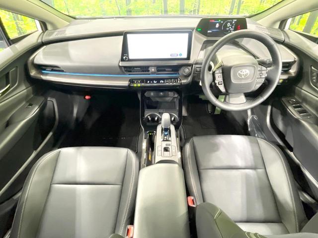 プリウス Ｚ　純正１２．３型ナビ　全周囲カメラ　衝突被害軽減　レーダークルーズ　禁煙車　電動リアゲート　レザーシート　シートベンチレーション　コーナーセンサー　ＬＥＤヘッド　ＥＴＣ２．０　純正１９インチアルミ（2枚目）