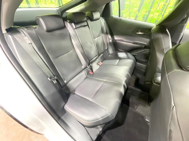 プリウス Ｚ　純正１２．３型ナビ　全周囲カメラ　衝突被害軽減　レーダークルーズ　禁煙車　電動リアゲート　レザーシート　シートベンチレーション　コーナーセンサー　ＬＥＤヘッド　ＥＴＣ２．０　純正１９インチアルミ（9枚目）