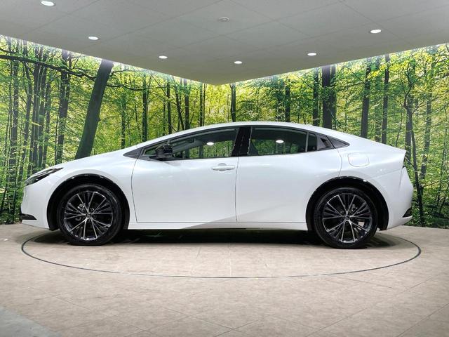 プリウス Ｚ　純正１２．３型ナビ　全周囲カメラ　衝突被害軽減　レーダークルーズ　禁煙車　電動リアゲート　レザーシート　シートベンチレーション　コーナーセンサー　ＬＥＤヘッド　ＥＴＣ２．０　純正１９インチアルミ（26枚目）