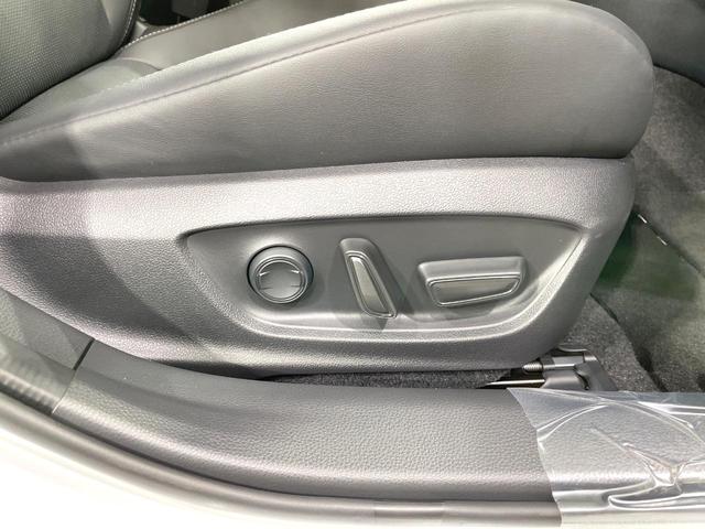 プリウス Ｚ　純正１２．３型ナビ　全周囲カメラ　衝突被害軽減　レーダークルーズ　禁煙車　電動リアゲート　レザーシート　シートベンチレーション　コーナーセンサー　ＬＥＤヘッド　ＥＴＣ２．０　純正１９インチアルミ（36枚目）