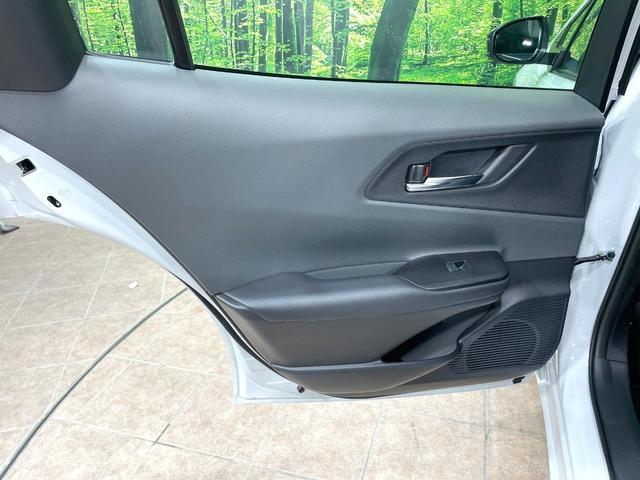 プリウス Ｚ　純正１２．３型ナビ　全周囲カメラ　衝突被害軽減　レーダークルーズ　禁煙車　電動リアゲート　レザーシート　シートベンチレーション　コーナーセンサー　ＬＥＤヘッド　ＥＴＣ２．０　純正１９インチアルミ（58枚目）