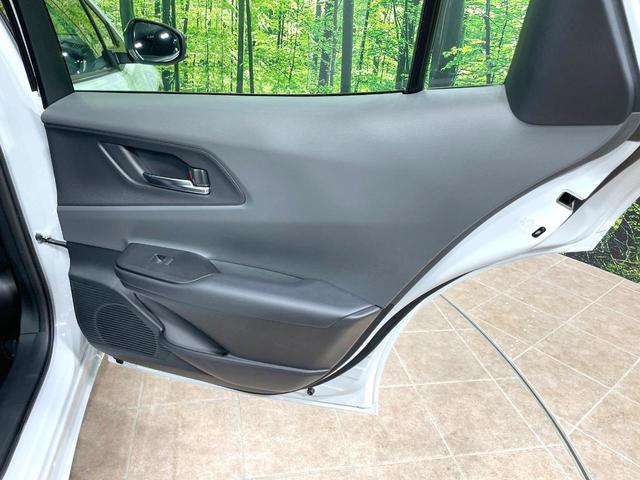 プリウス Ｚ　純正１２．３型ナビ　全周囲カメラ　衝突被害軽減　レーダークルーズ　禁煙車　電動リアゲート　レザーシート　シートベンチレーション　コーナーセンサー　ＬＥＤヘッド　ＥＴＣ２．０　純正１９インチアルミ（59枚目）