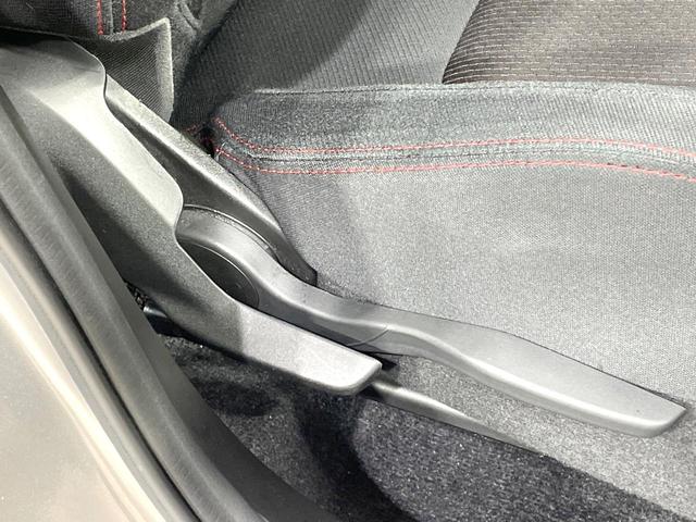 スイフトスポーツ ベースグレード MT車 純正8型ナビ 全周囲カメラ 衝突被害軽減 レーダークルーズ 禁煙車 シートヒーター コーナーセンサー スマートキー LEDヘッド ETC オートハイビーム 純正17インチアルミ LEDフォグ(46枚目)