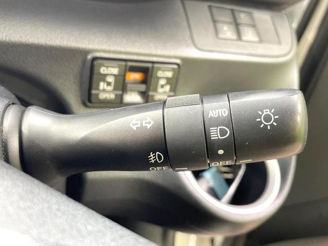 シエンタ G クエロ 両側電動スライドドア トヨタセーフティセンス 禁煙車 純正9型ナビ バックカメラ ETC Bluetooth フルセグ ハーフレザーシート LEDヘッドライト LEDフォグライト クリアランスソナー(31枚目)