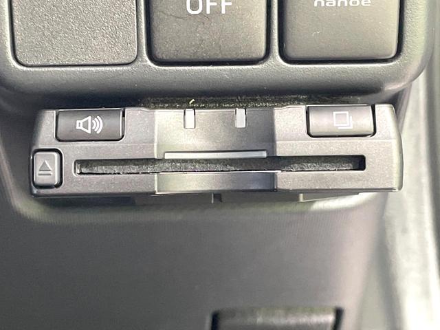 アクア S 純正ナビ 禁煙車 シートヒーター スマートキー ETC ドラレコ オートライト オートエアコン Bluetooth CD/DVD再生 フルセグ 電動格納ミラー 横滑防止装置 盗難防止装置(5枚目)